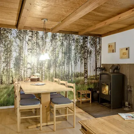 Hyggeligt Hjem I Idestrup Med Køkken Feriehus *